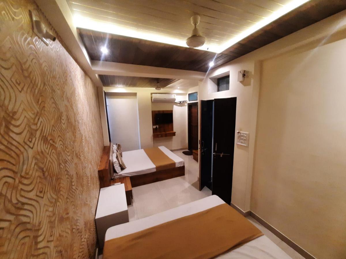 Hotel Mangal Bhog Натгдвара Екстер'єр фото